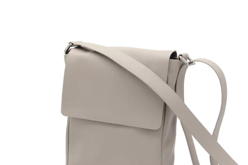 Princesse Petit Pois by Jessica Cohen Besace verticale