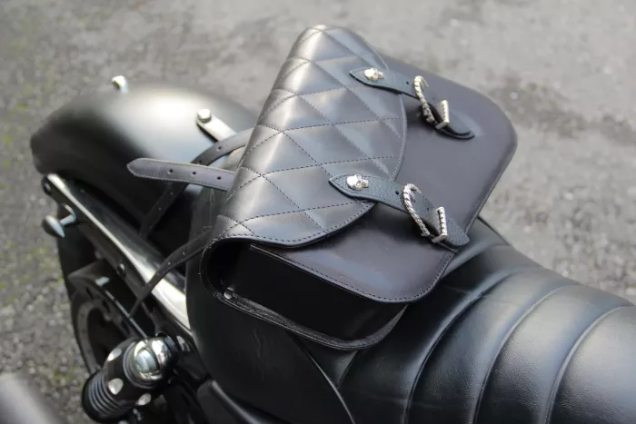 Jessica Cohen Petite maroquinerie Objets divers Sacoche moto10