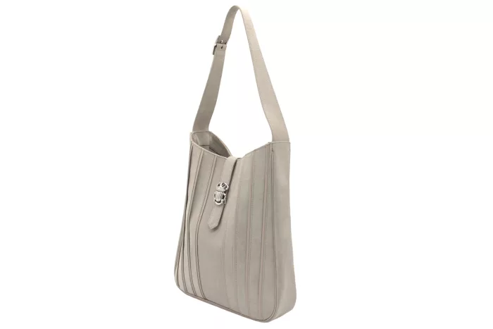 Jessica Cohen maroquinerie collection Tiyi sac A4 ciment10